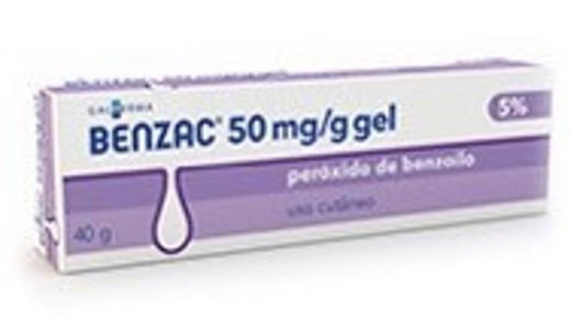 Tratamento da acne
com Benzac gel 50mg/g