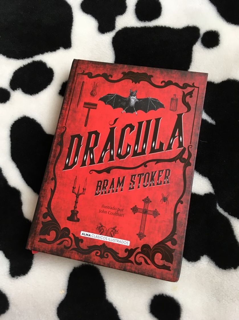 Fashion Reseña Drácula, de Bram Stoker