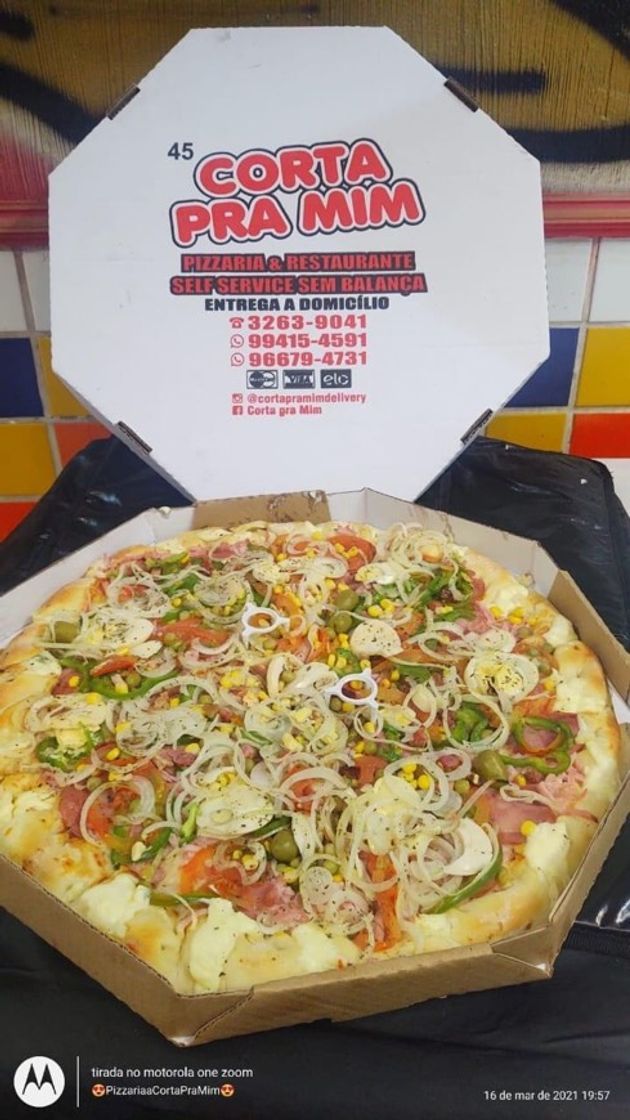 Pizzaria corta pra mim