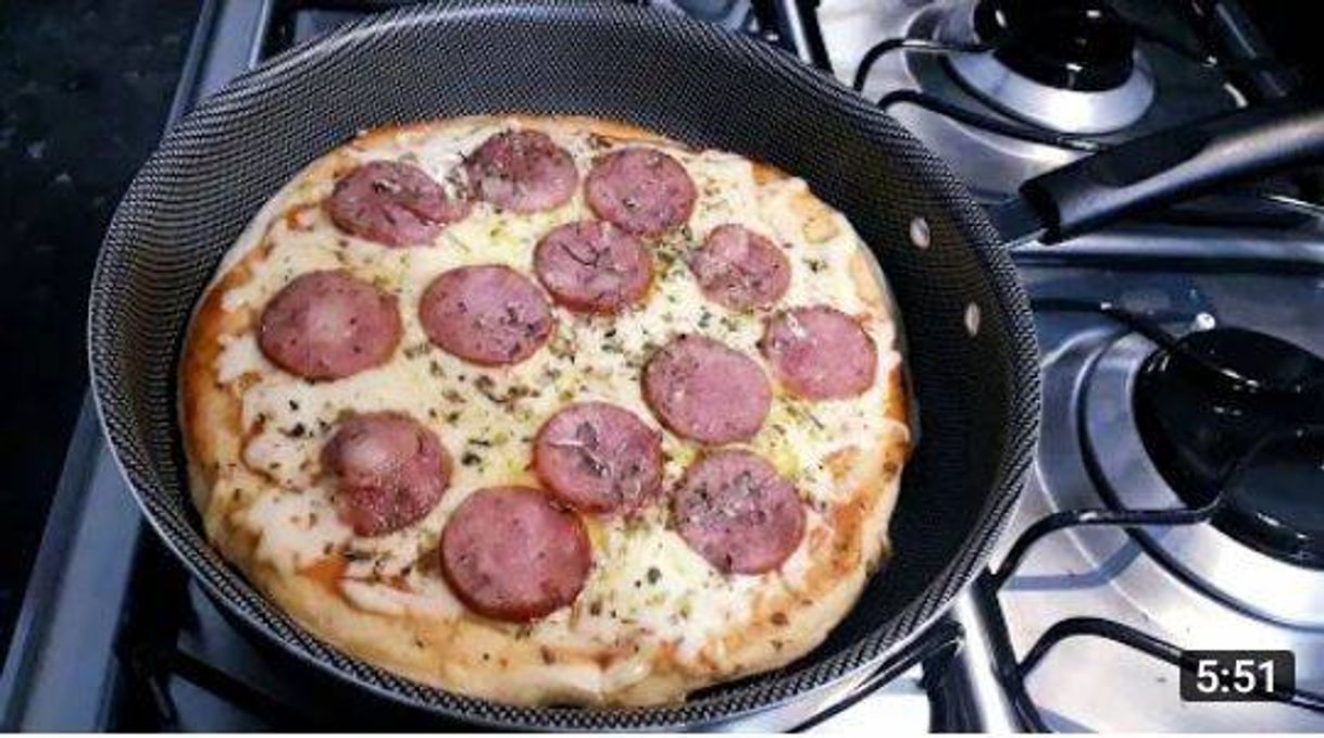 Social Pizza facil de fazer,com 6 ingredientes 
