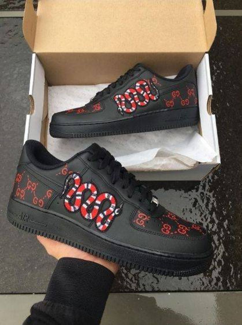 Social GUCCI