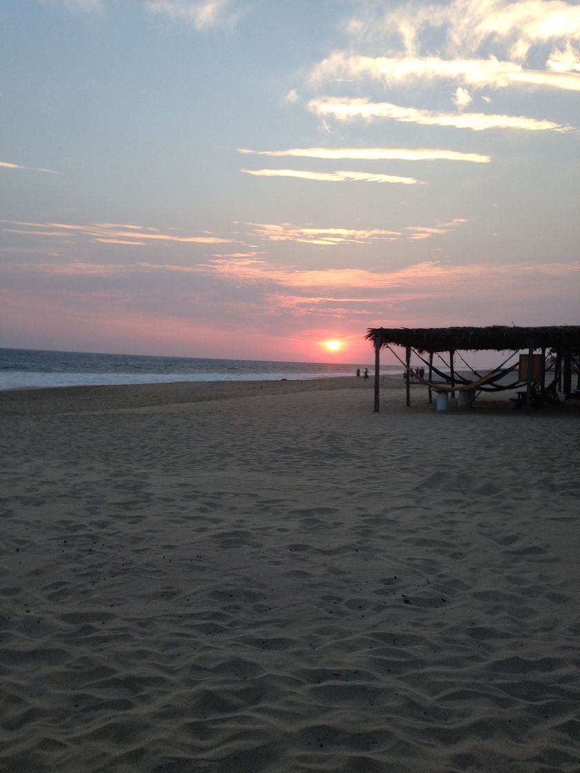 Lugar Playa La Bonfil