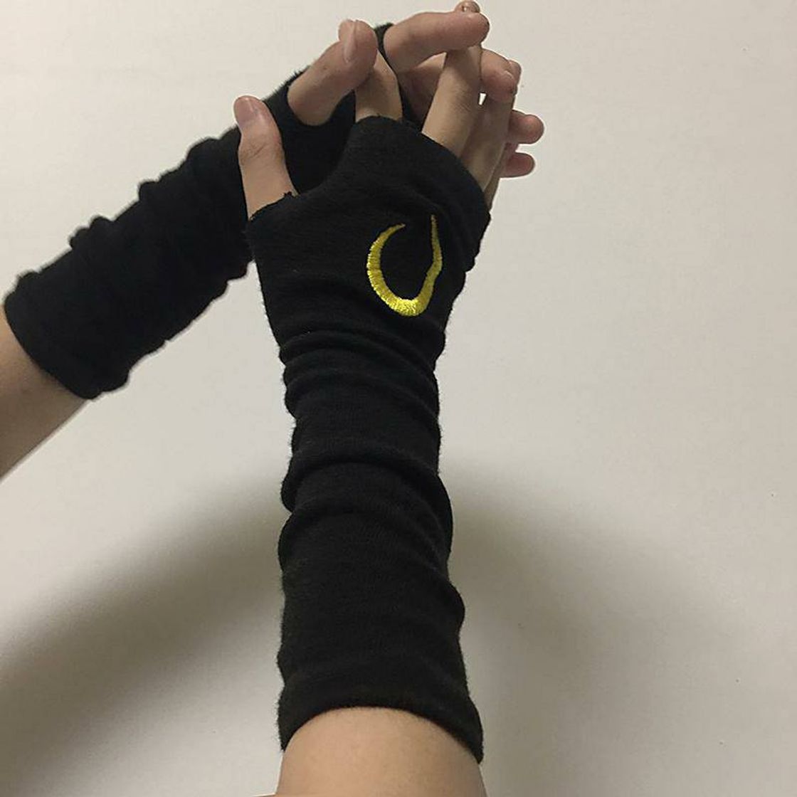 Social Gloves sun moon
