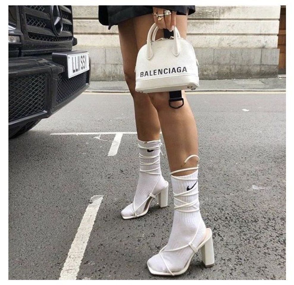 Moda nike socks with heels