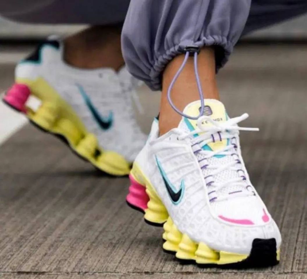 Social Nike Shox TL, Zapatillas de Atletismo para Hombre, Multicolor