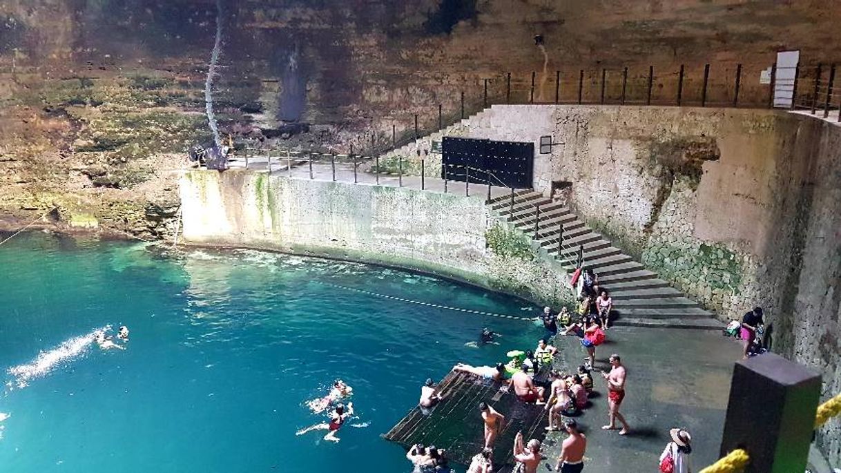 Place Cenote Hubiku