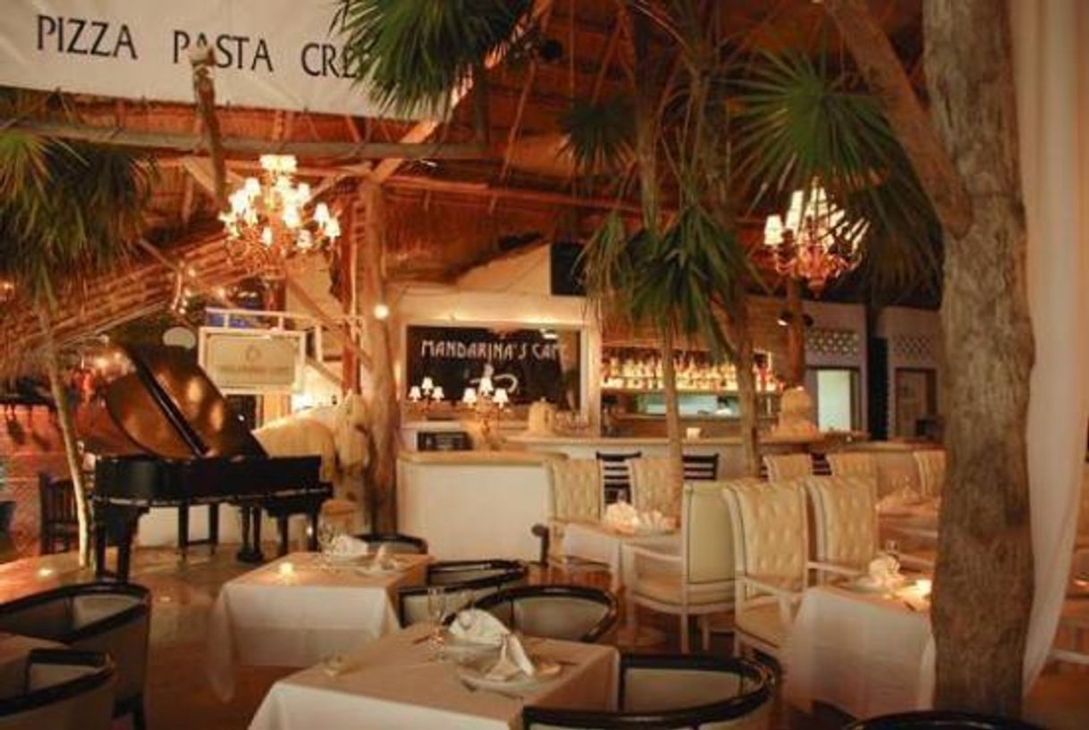 Restaurantes MANDARINA'S CAFE