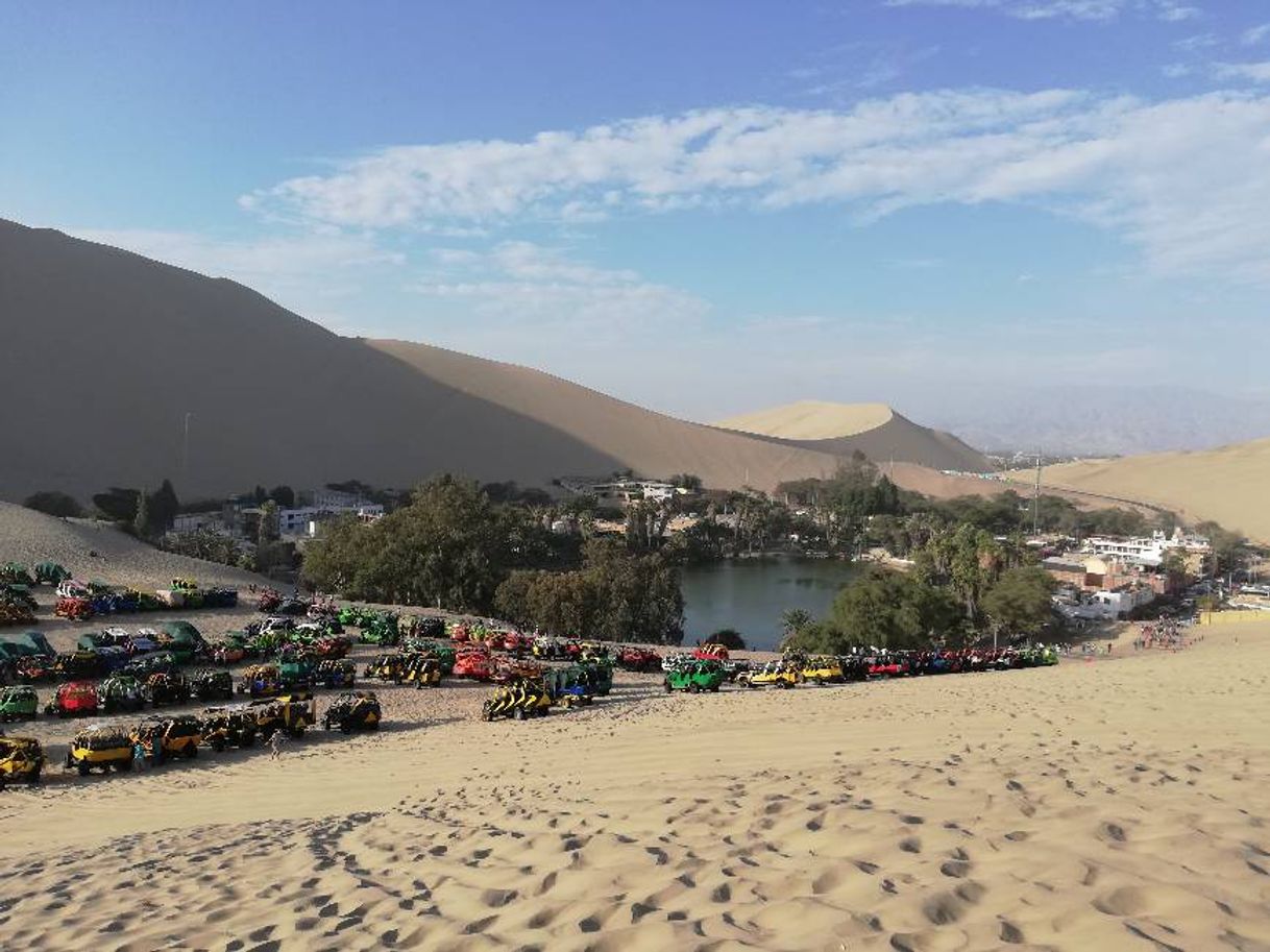 Lugar Huacachina Ica