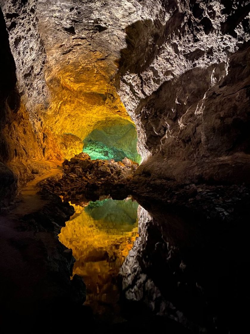 Lugar Cueva de los Verdes