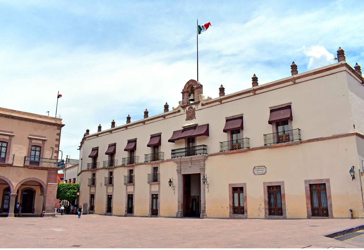 Place Plaza de Armas