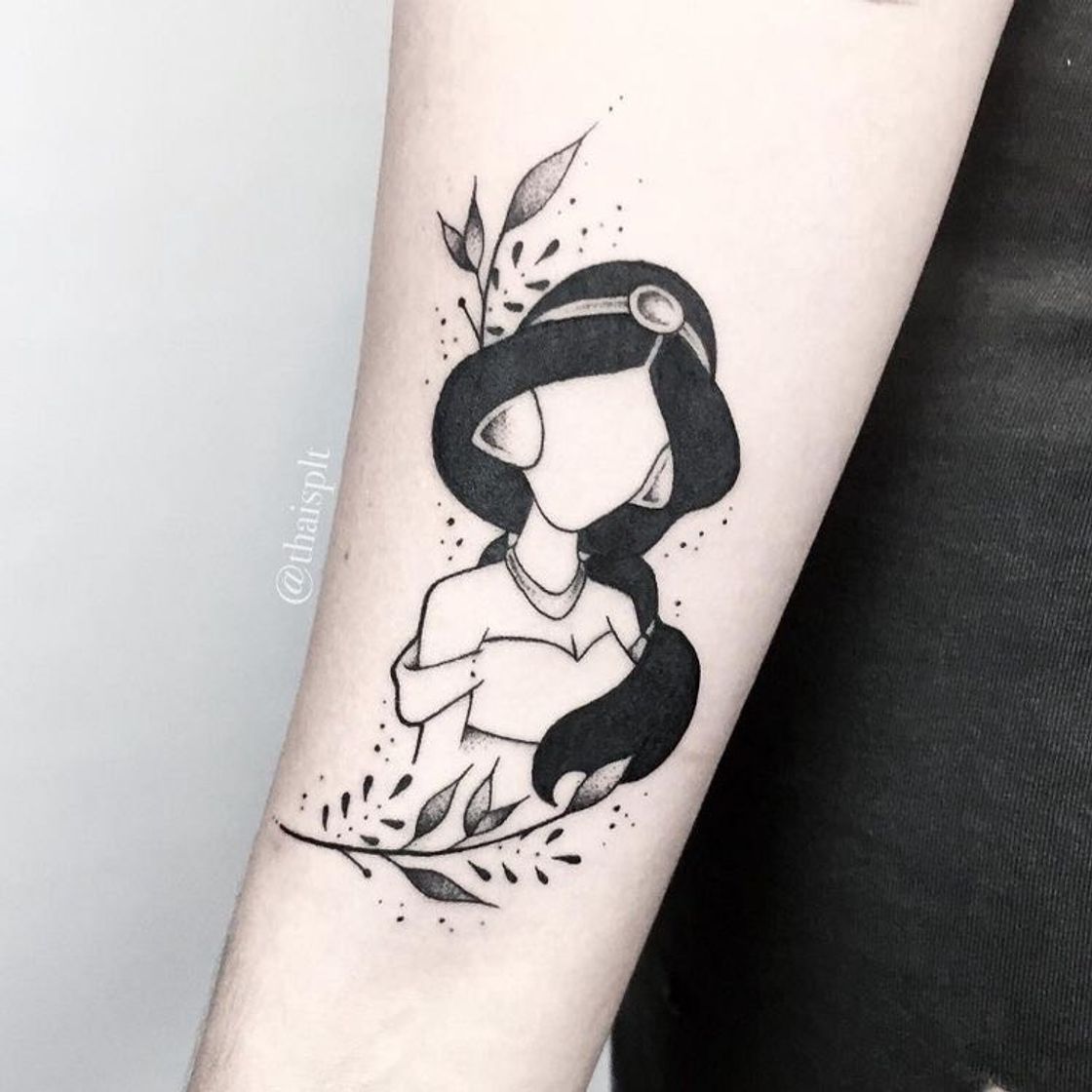 Moda Tatuagem com tema de princesa da Disney ❤️