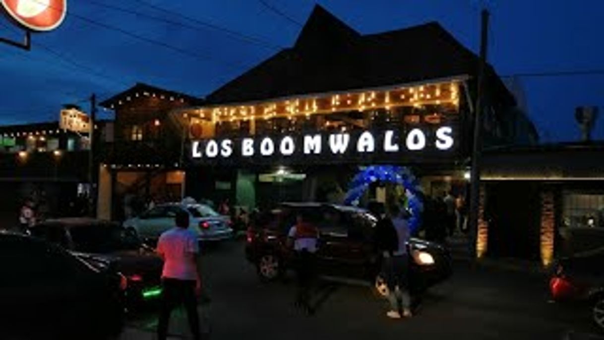 Restaurants Boomwalos