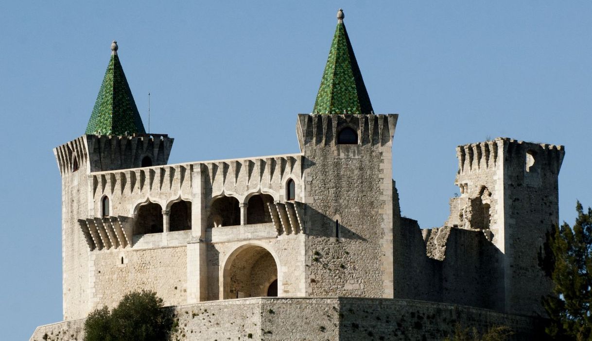 Lugar Castelo de Porto de Mós