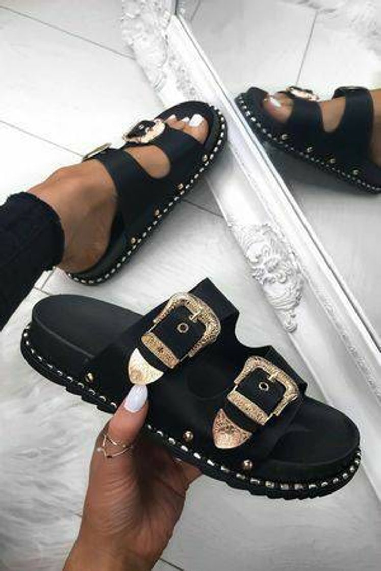 Fashion sandal🖤