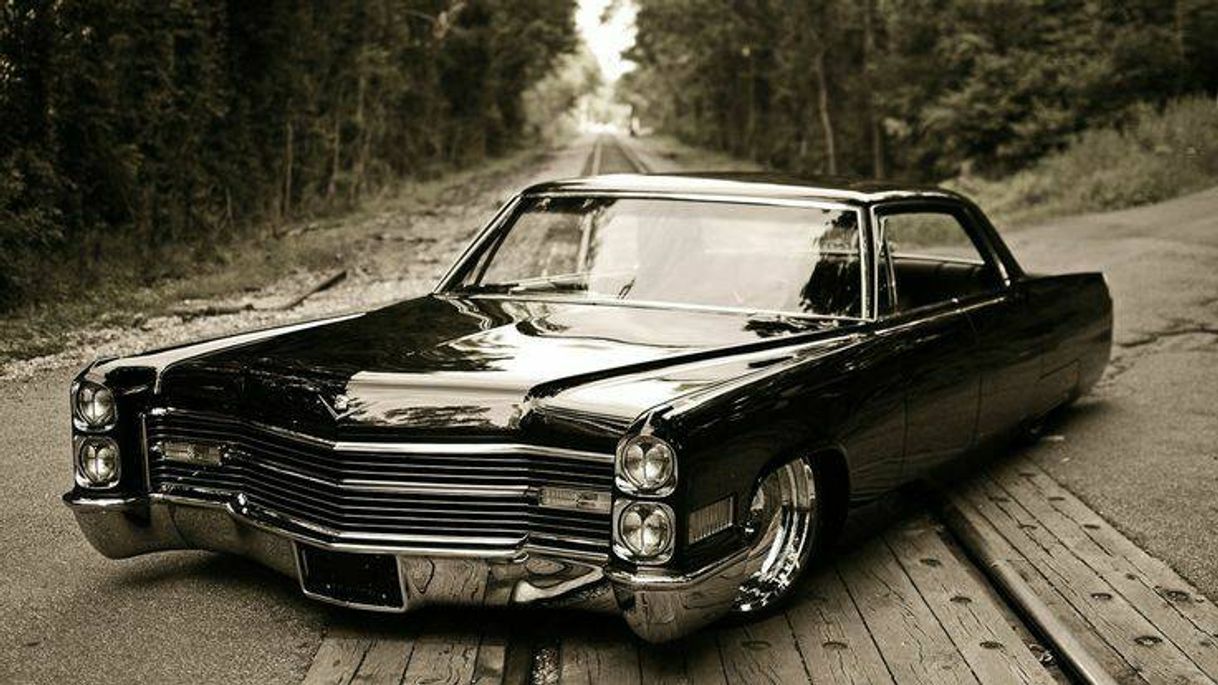 Fashion Cadillac