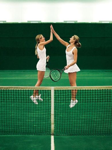 Tennis partner