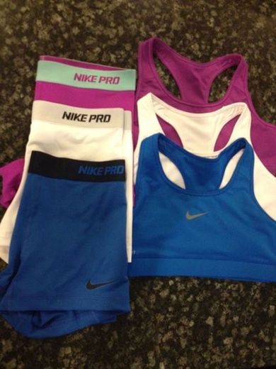 Nike pro 