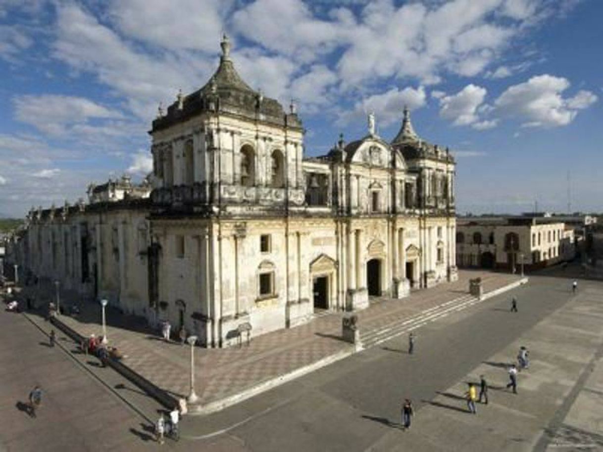 Lugar León