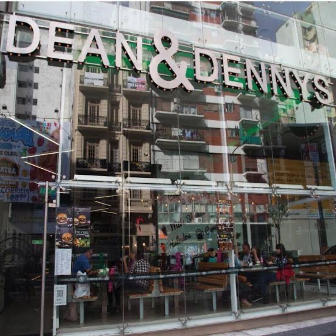 Restaurantes Dean & Dennys