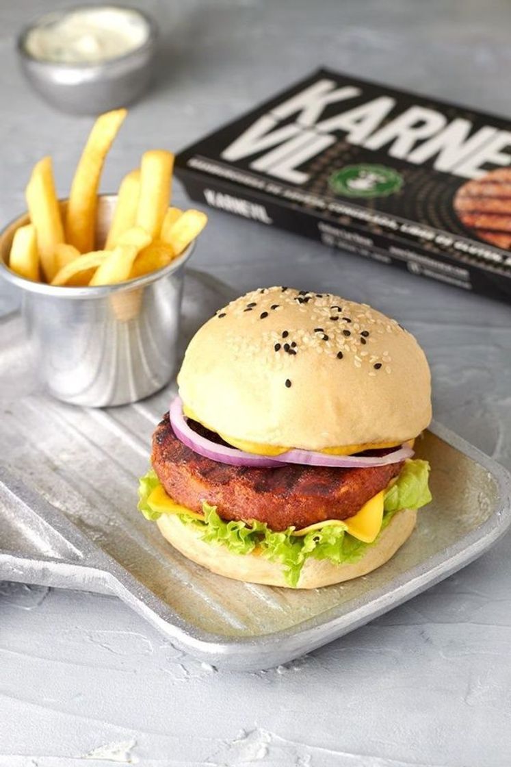 Social KARNEVIL – SIMIL CARNE – Felices Las Vacas