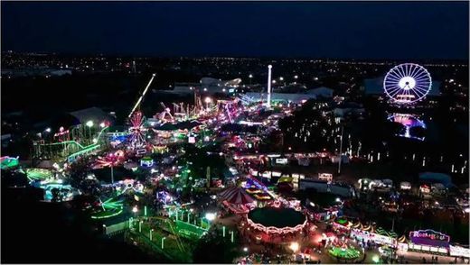 Paseo De La Feria