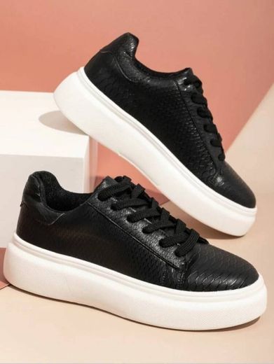 Lace-up Front Skate Shoes