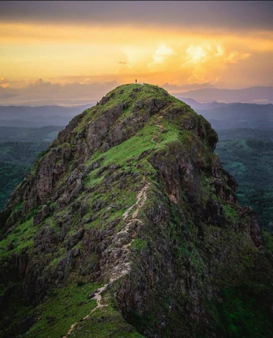 Lugar Cerro Pelado