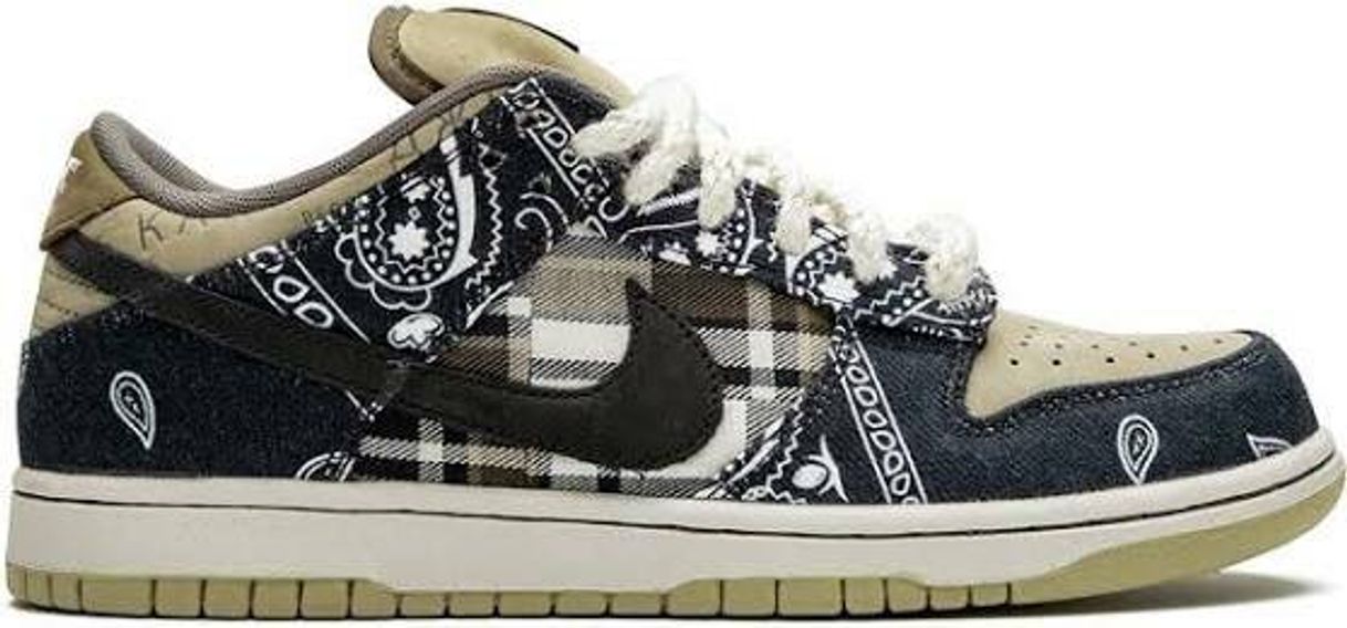 Moda tenis bajos SB Dunk de Nike x Travis Scott