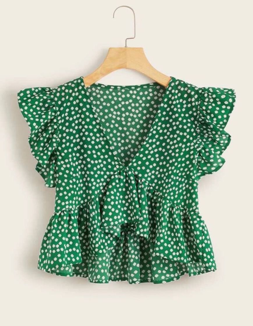 Moda Blusa verde con flores y volado SHEIN