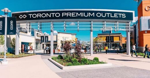 Toronto Premium Outlets