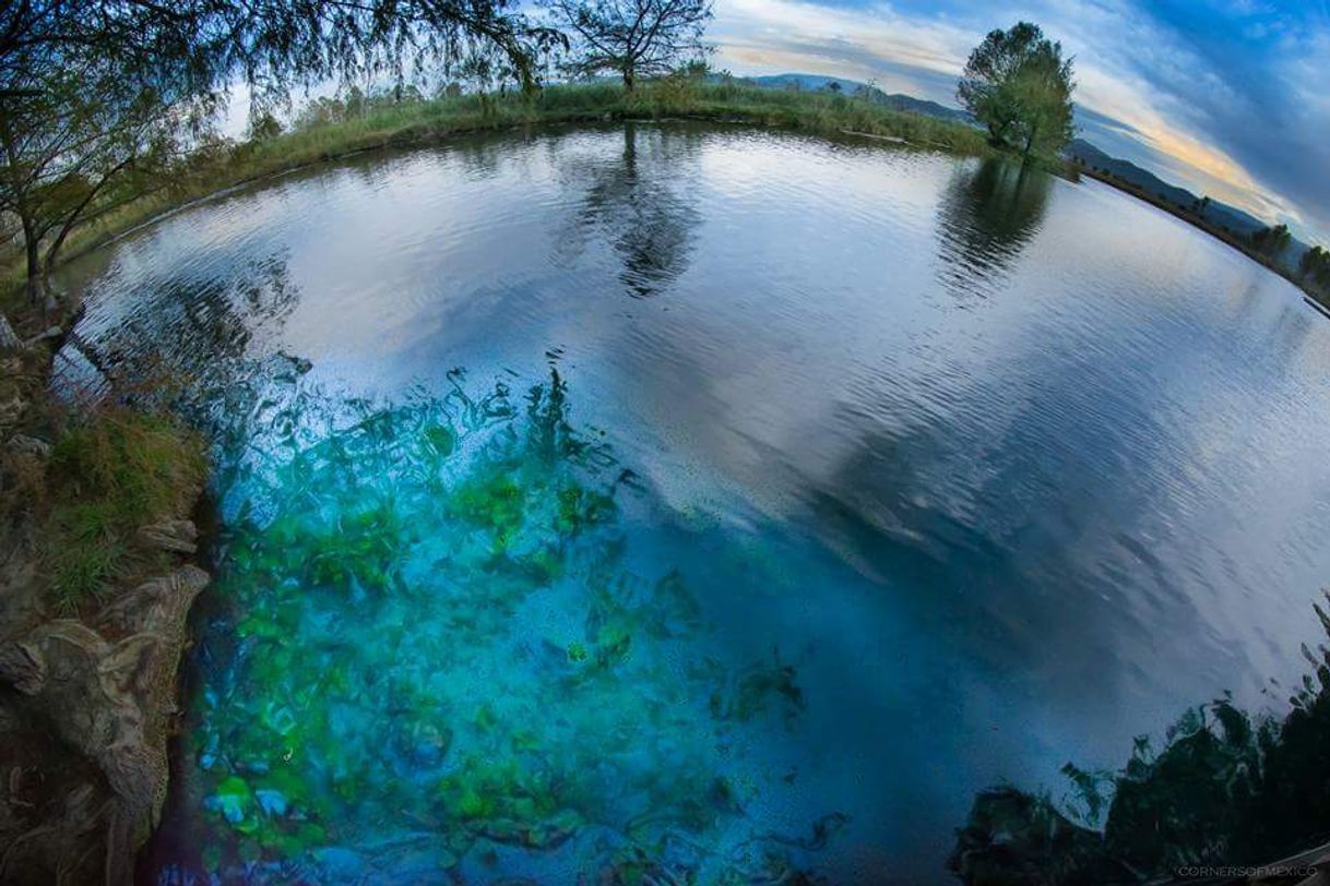 Lugar Laguna de la Media Luna