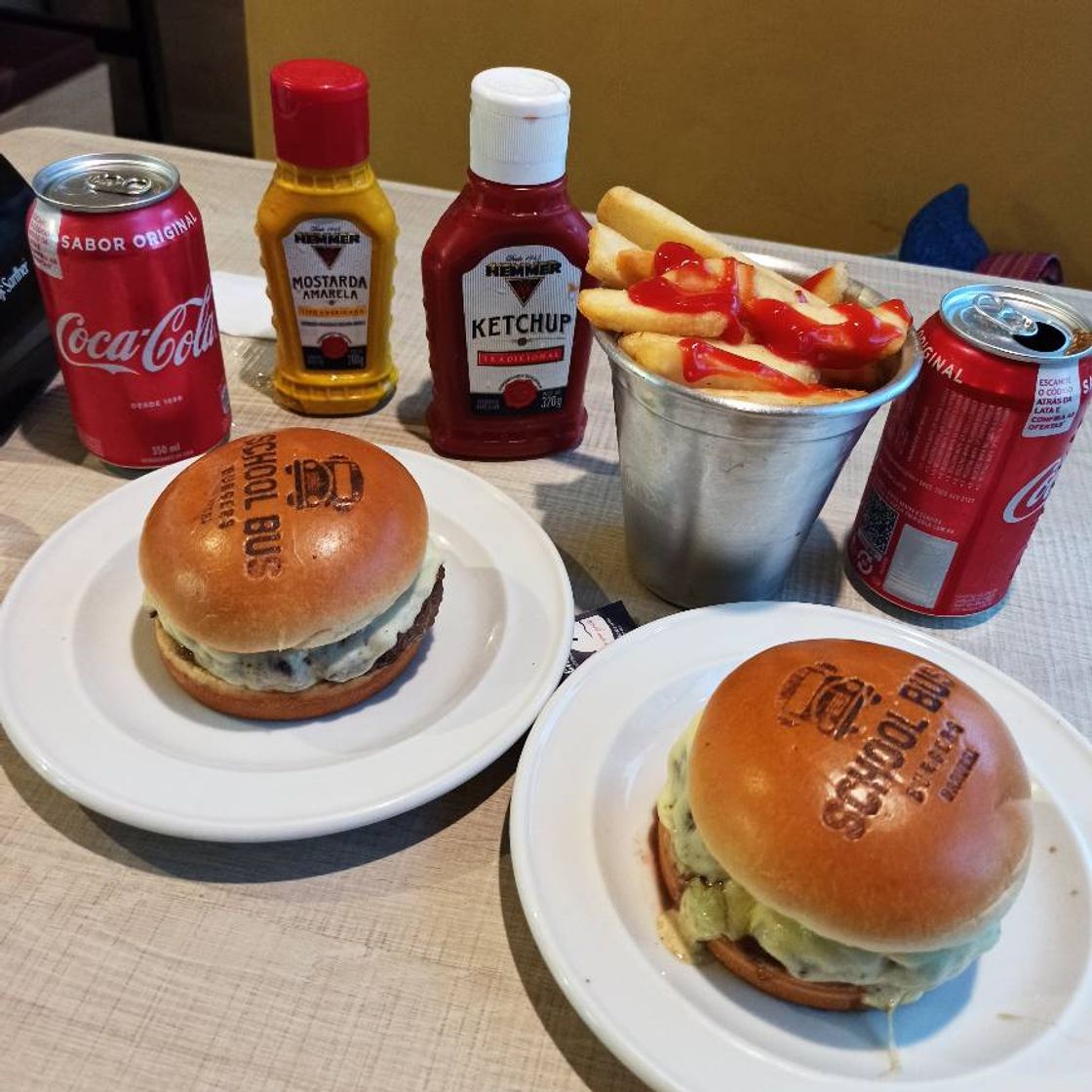 Restaurants School Bus Burgers