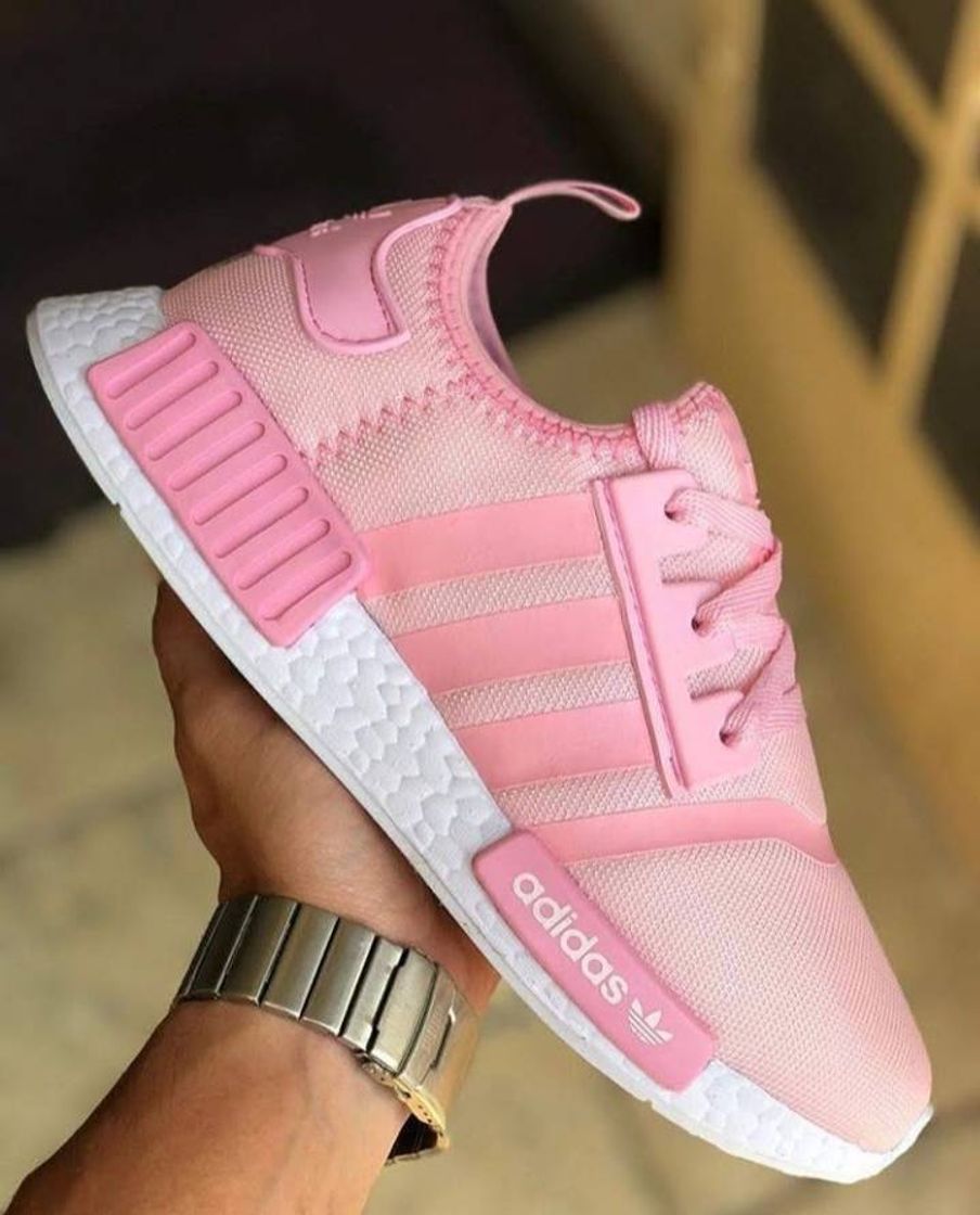 Tênis adidas