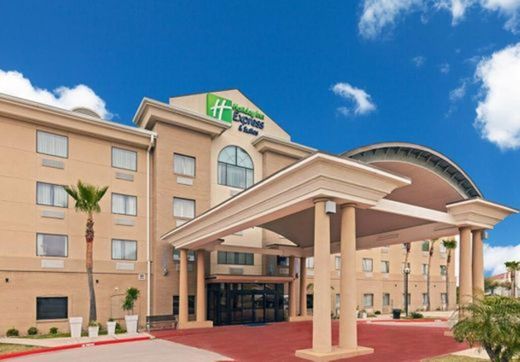 Holiday Inn Express & Suites Laredo-Event Center Area