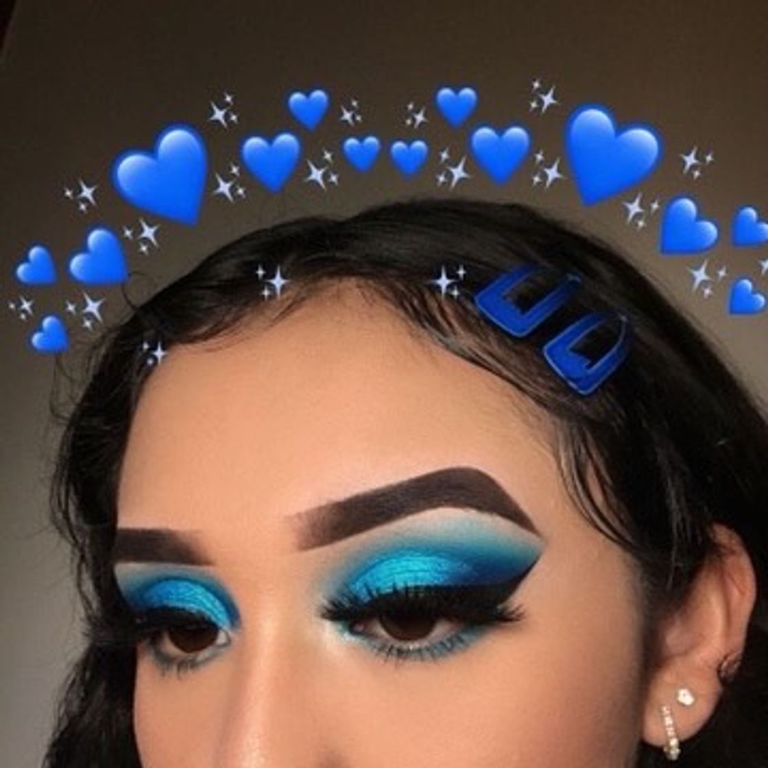 Moda maquiagem azul 🥰