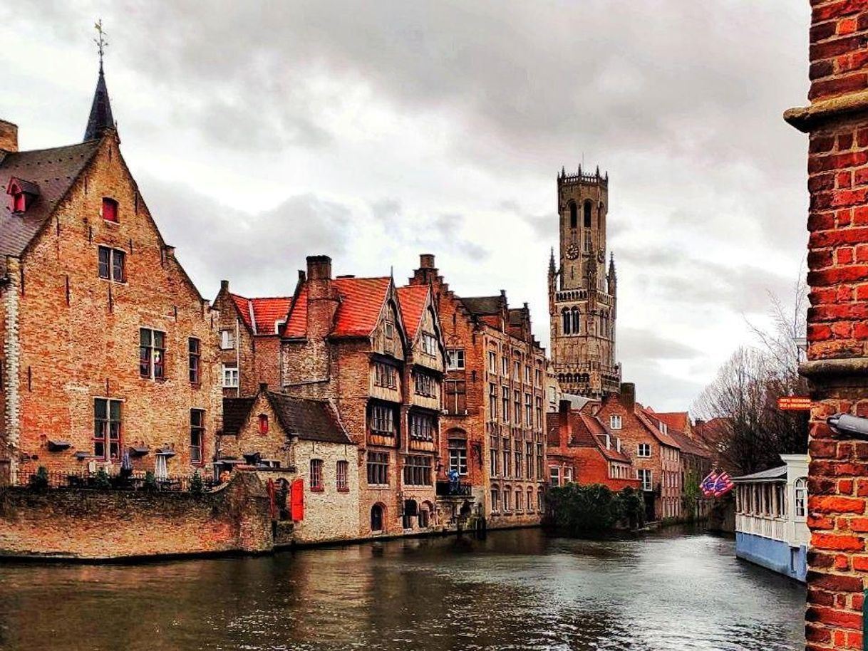 Place Brujas, Belgica