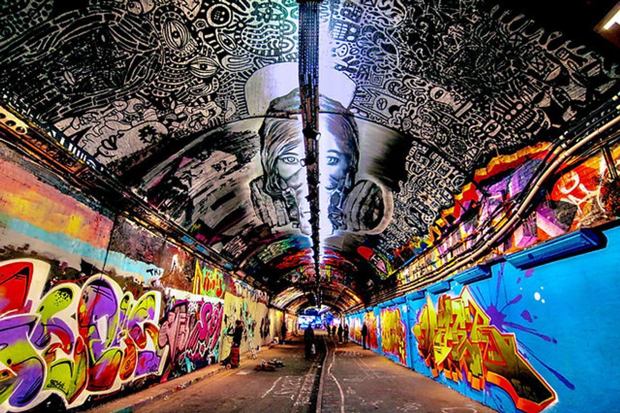 Places The Graffiti Tunnel