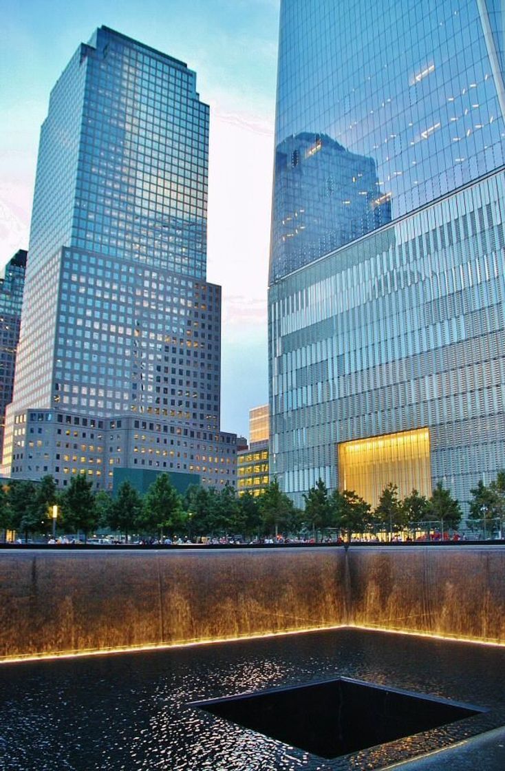 Lugar 9/11 Memorial