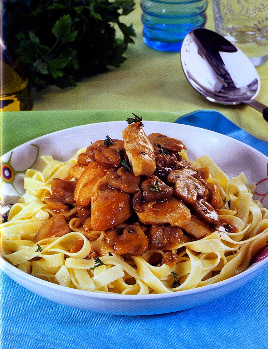 Fashion Tagliatelle com frango 