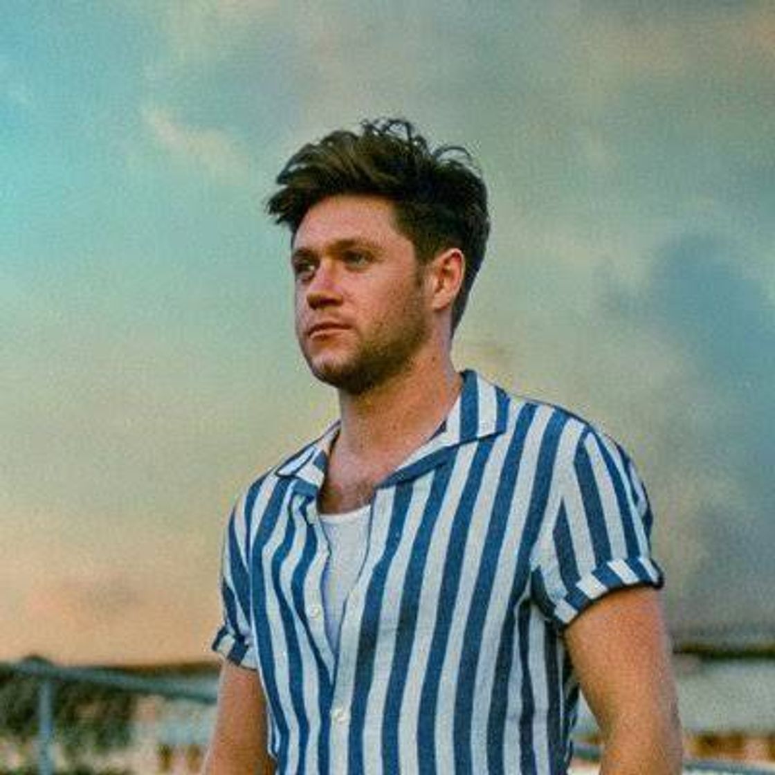 Social Niall Horan