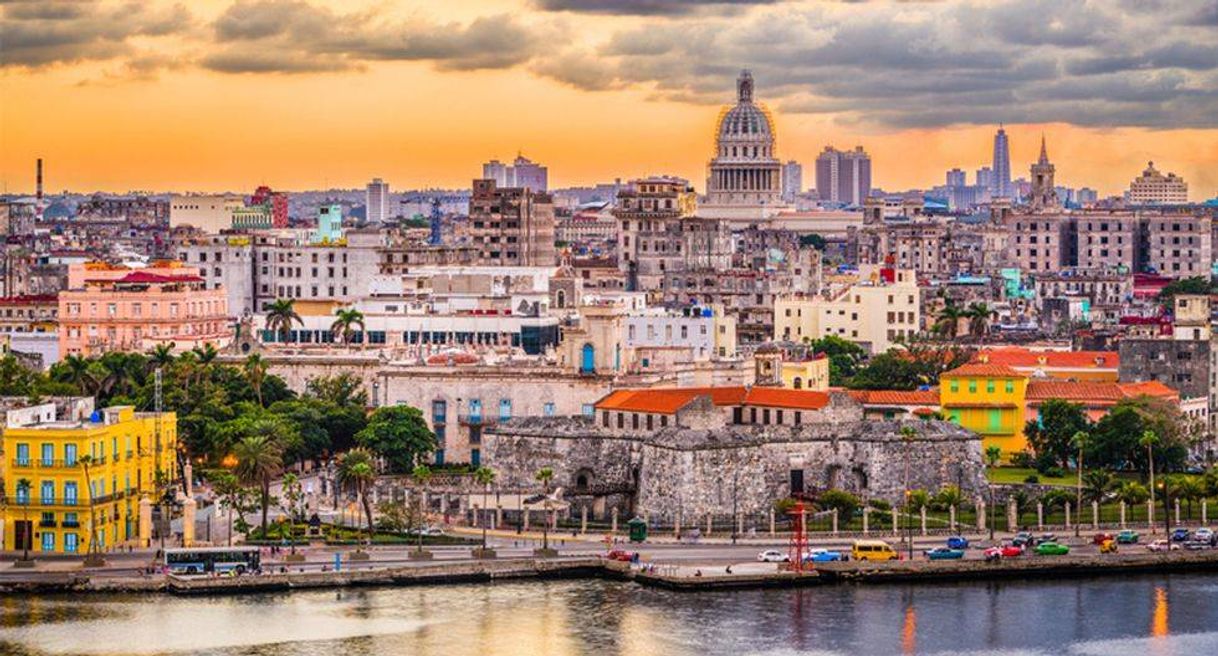 Lugar La habana , cuba