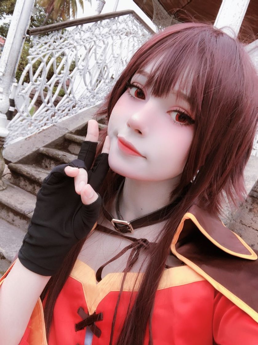 Fashion Cosplay de Megumin 😻, lo puedes obtener en @dazcos ❣️