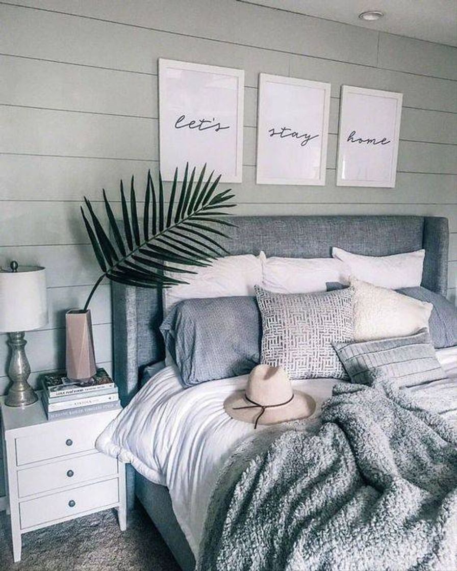 Social Bedroom 