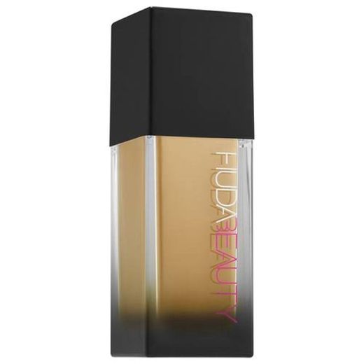 Full Coverage Matte Foundation - HUDA BEAUTY