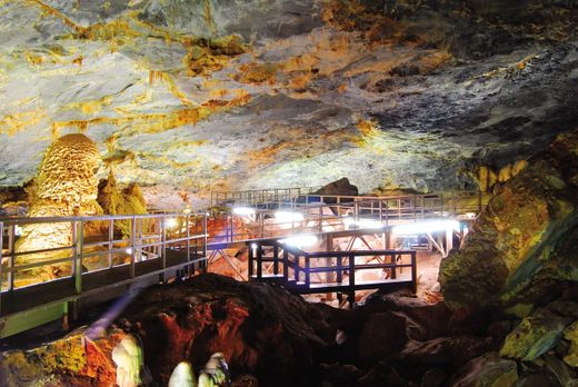 Grutas de Bustamante