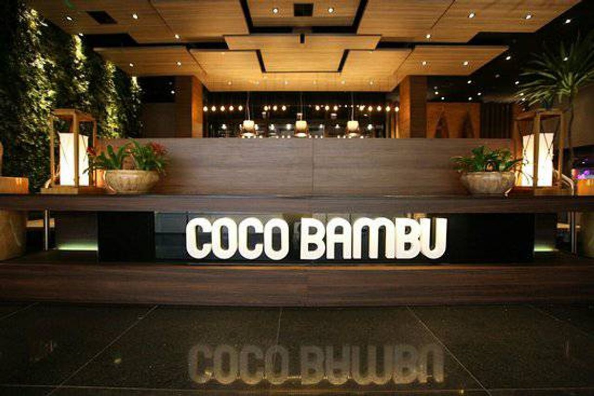 Restaurantes Coco Bambu - JK