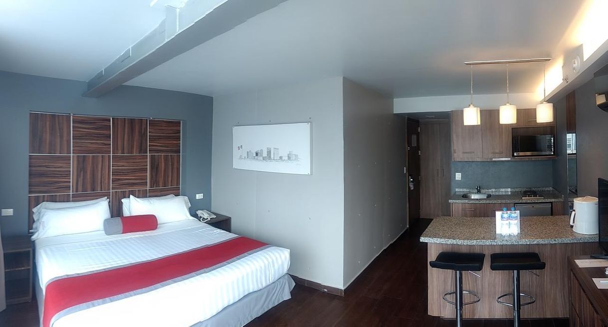 Lugar Block Suites