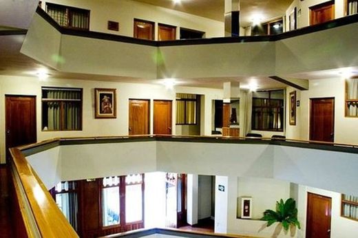 Hotel Continental - Cajamarca