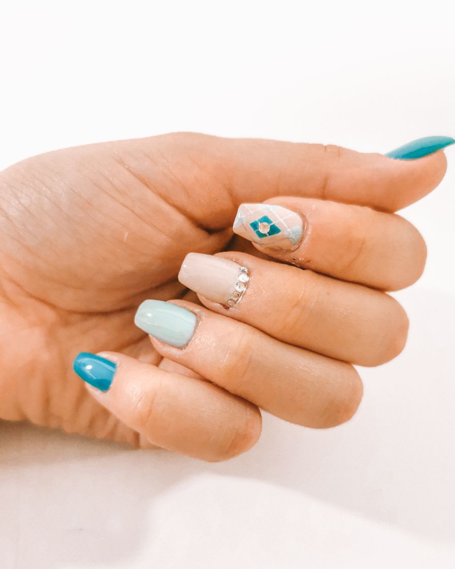 Moda Uiui Nails