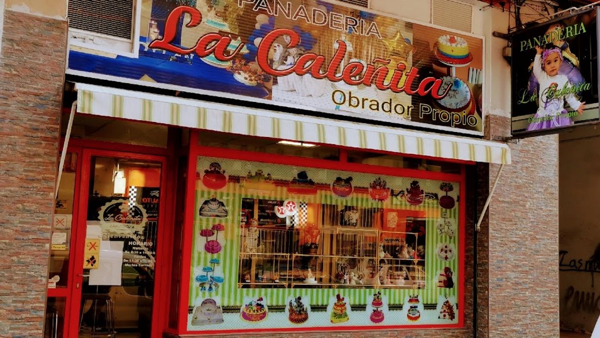 Lugar Pasteleria "La Caleńita" Obrador Propio